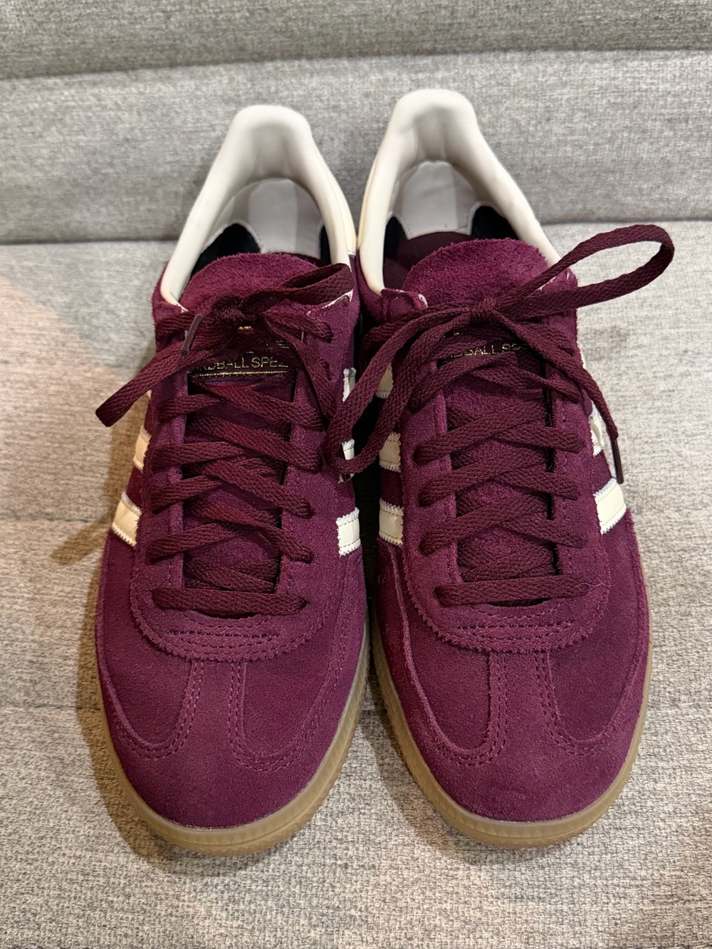 adidas Spezial Suede Sneakers in Burgundy and White with Gum Sole NWOT - Picture 4 of 9